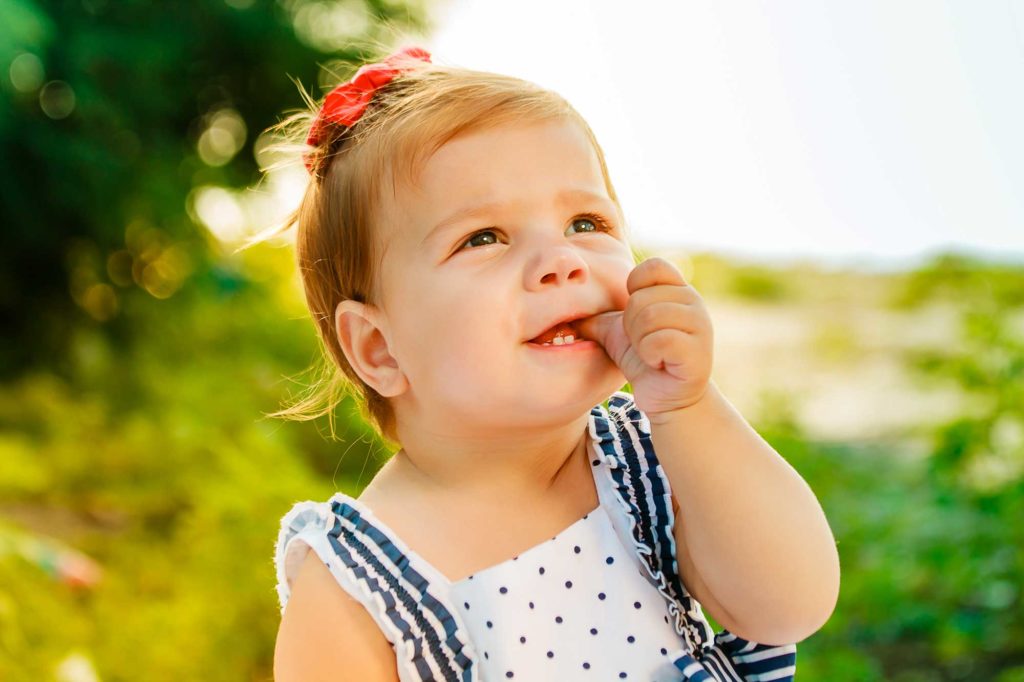 toddler sucking their thumb